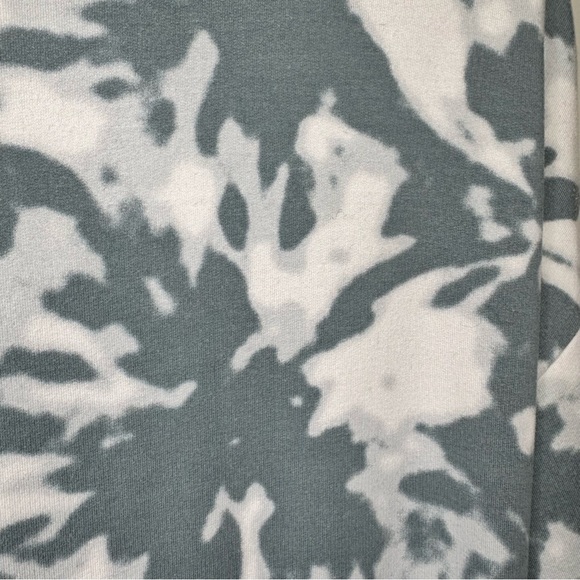 Athleta Balance Printed Tie Dye Hoodie Sweatshirt Size Medium - Picture 5 of 10